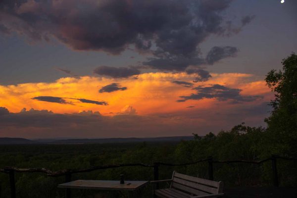 Thabaledi-Game-Lodge-Sunset-From-Deck